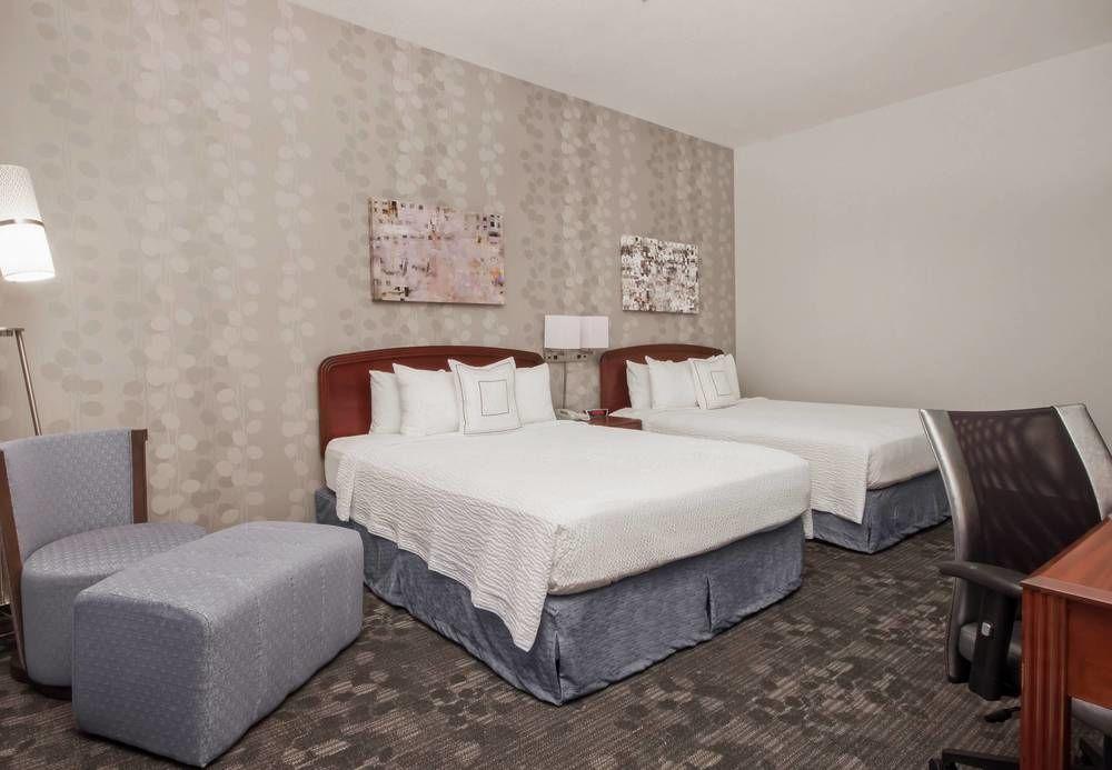 Courtyard By Marriott Palmdale Hotel Kültér fotó