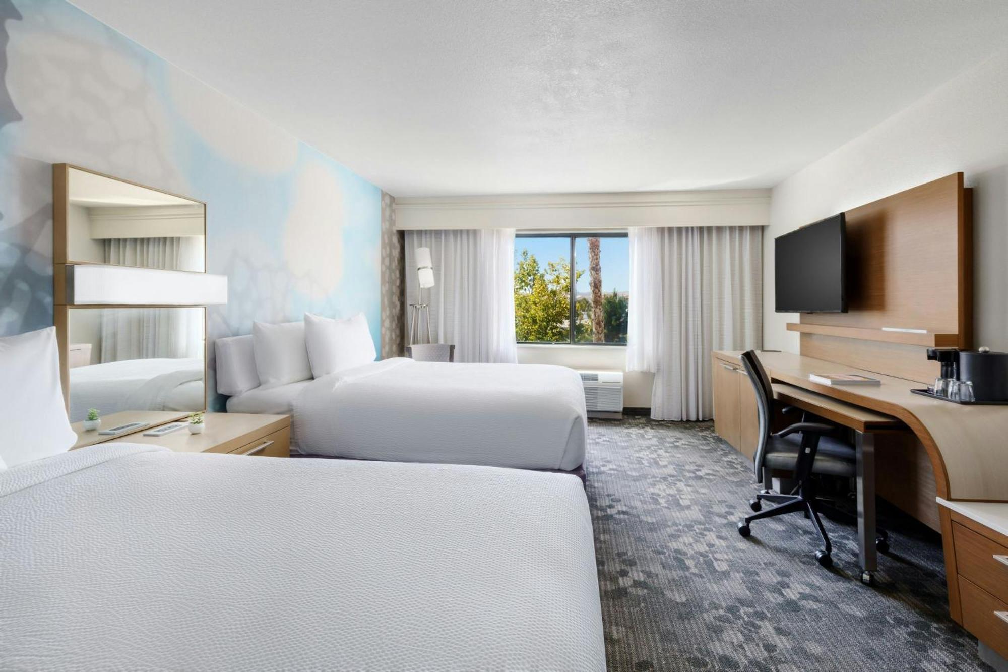 Courtyard By Marriott Palmdale Hotel Kültér fotó